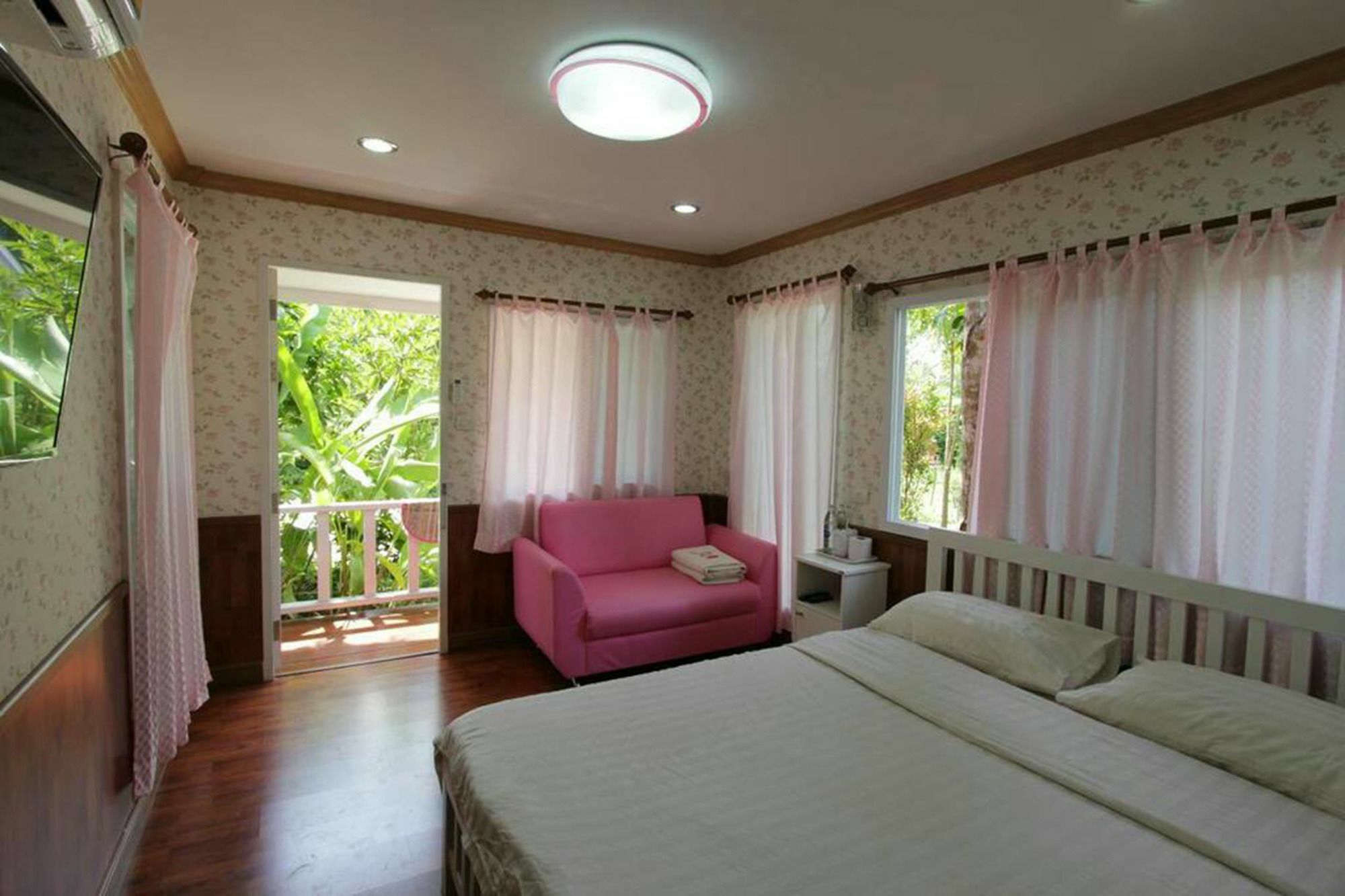 Hug Home Resort Prachinburi Dış mekan fotoğraf